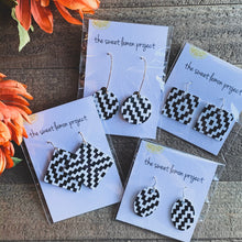 Load image into Gallery viewer, black and white earrings