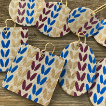 Load image into Gallery viewer, Pacman earrings