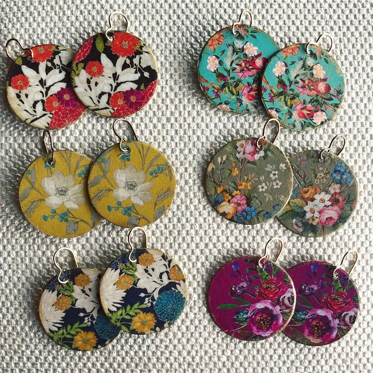 floral earrings